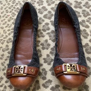 Tory Burch shoe slip on flats